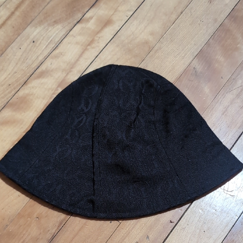 Black Bucket Hat
